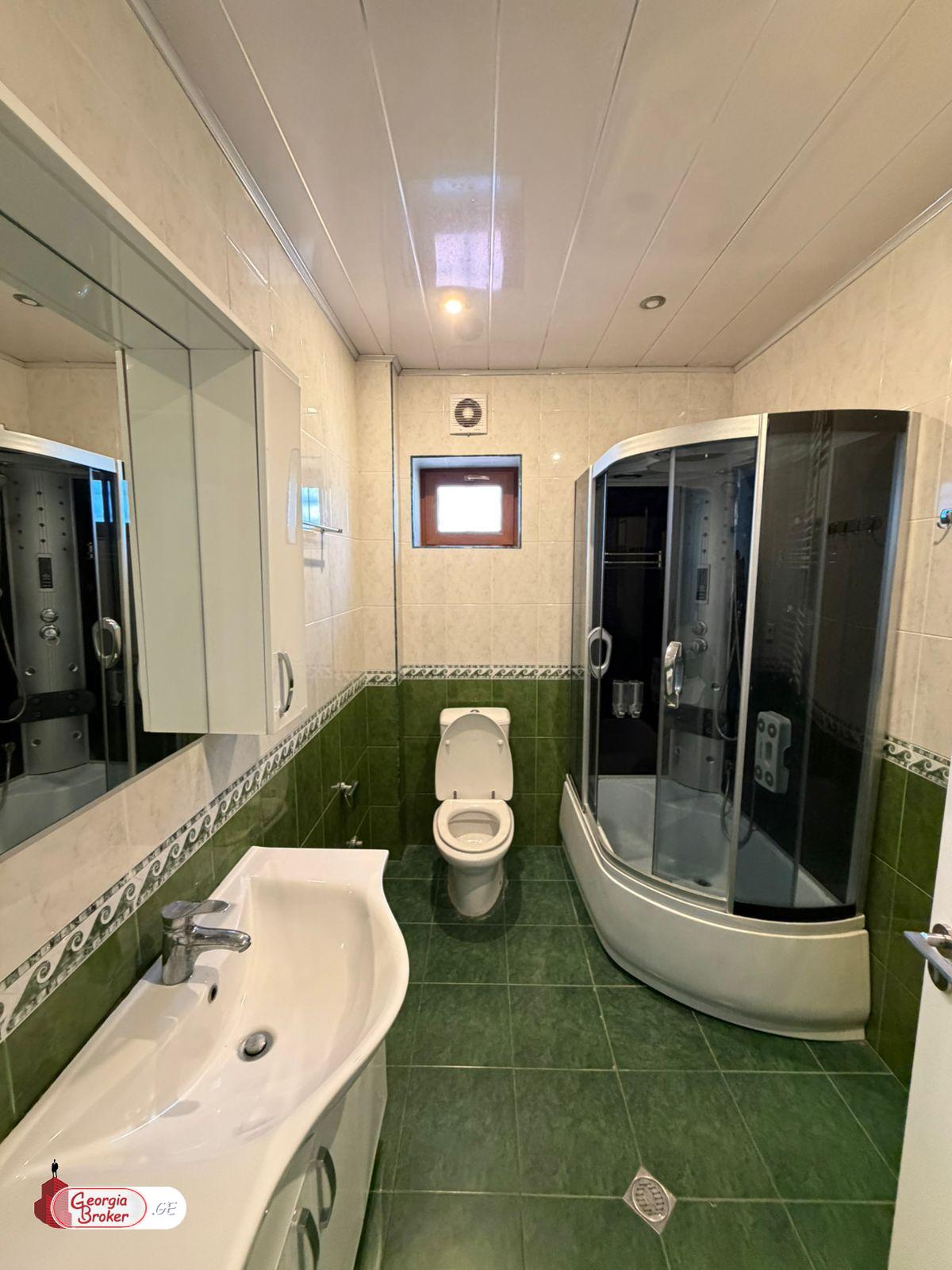 nearly repaired 9-room house for sale